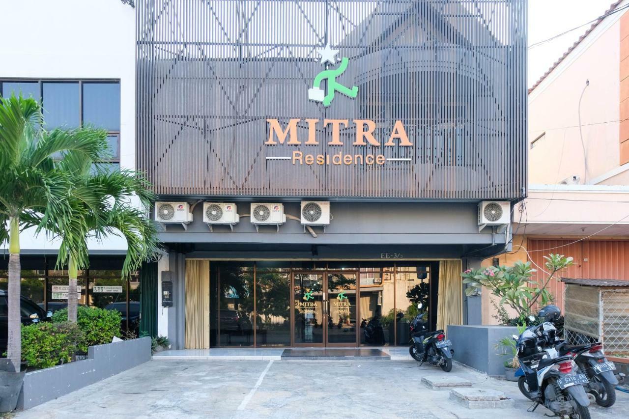 Reddoorz Near Ahmad Yani Airport 3 Hotel Semarang Kültér fotó